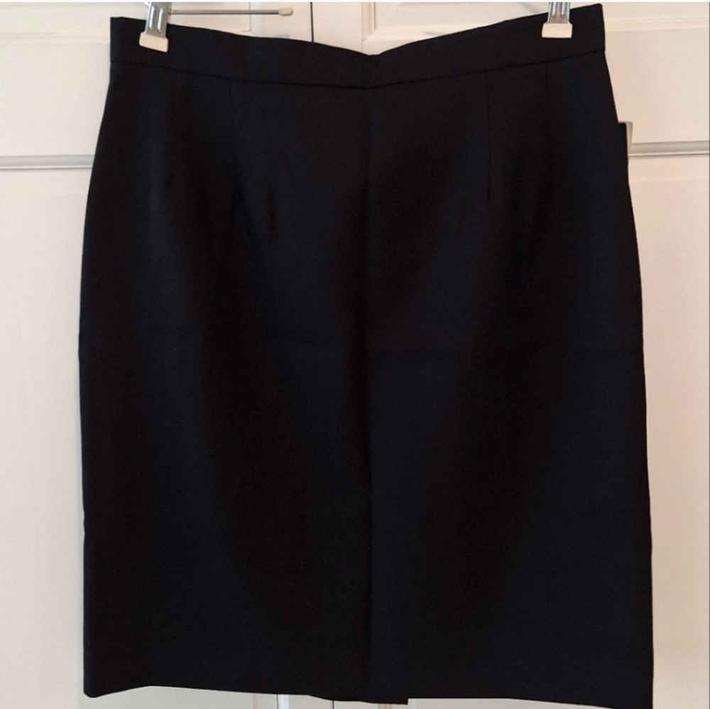 Hawksley & Wight black wool skirt - NWT